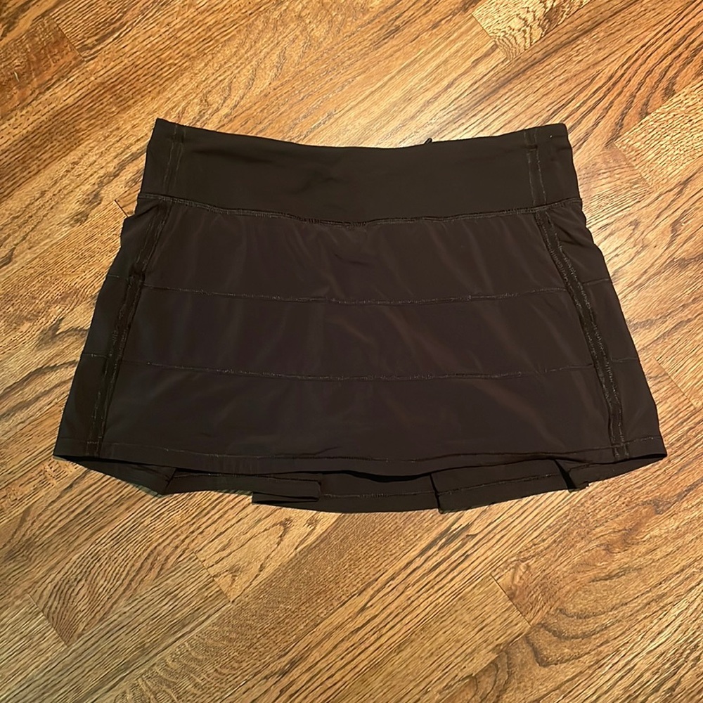 Lululemon skirt size 6 regular